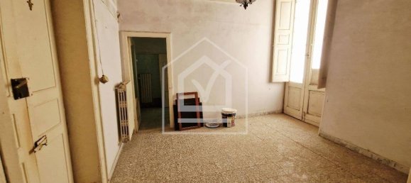 Квартира с 3 спальнями в Альтамура, Италия № 278664 9