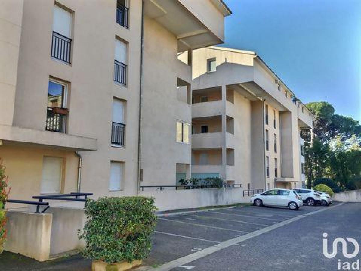 2 bedrooms Condo in Manosque, France No. 3960