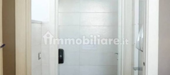 2 rooms Commercial property in Salerno, Italy No. 207521 9