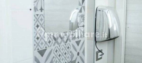 2 rooms Commercial property in Salerno, Italy No. 207521 8