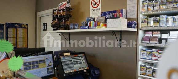 2 rooms Commercial property in Salerno, Italy No. 207521 6