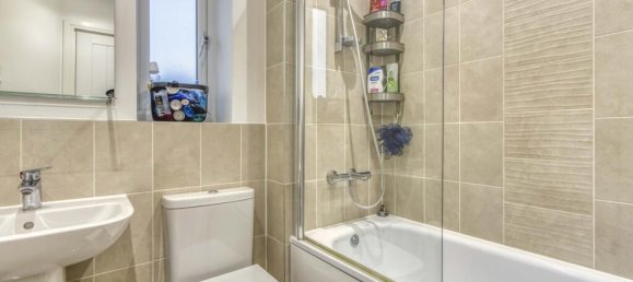 5 bedrooms House in Taunton, United Kingdom No. 13580 20