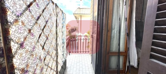 Apartamento de 3 dormitorios en Rome, Italy No. 205187 11