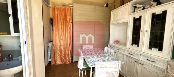 Apartamento de 3 dormitorios en Rome, Italy No. 205187 14