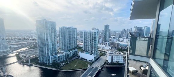 2 غرف نوم عقار تجاري في Miami, الولايات المتحدة رقم 615293 24