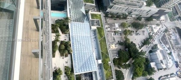 2 غرف نوم عقار تجاري في Miami, الولايات المتحدة رقم 615293 26