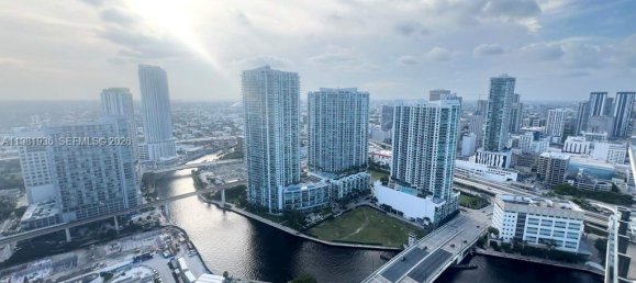 2 غرف نوم عقار تجاري في Miami, الولايات المتحدة رقم 615293 25