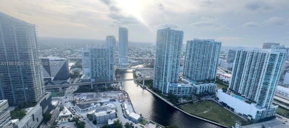 2 غرف نوم عقار تجاري في Miami, الولايات المتحدة رقم 615293 28