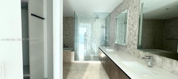 2 غرف نوم عقار تجاري في Miami, الولايات المتحدة رقم 615293 18