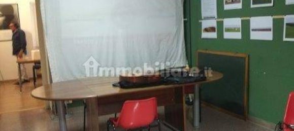 3 rooms Commercial property in Bari, Italy No. 83631 9