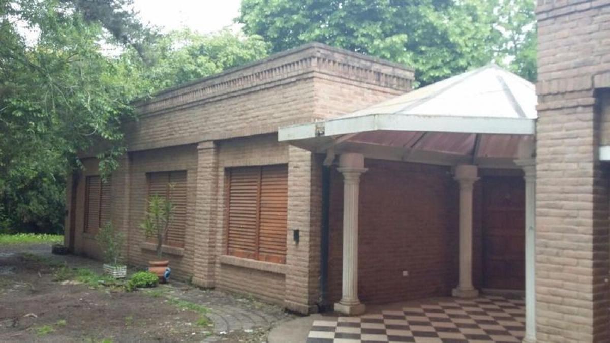 3 Schlafzimmer Haus in San Miguel, Argentina, Nr. 81057