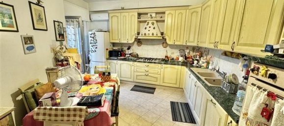 5-salle Appartement à Nettuno, Italy No. 269314 9