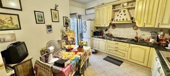 5-salle Appartement à Nettuno, Italy No. 269314 10