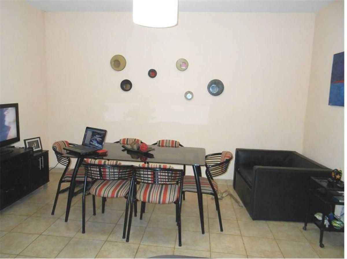 Studio in Bermudez, Argentina No. 8602