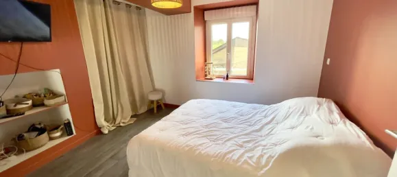 4 bedrooms House in Mayenne, France No. 346953 8