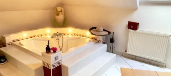 4 bedrooms House in Mayenne, France No. 346953 10