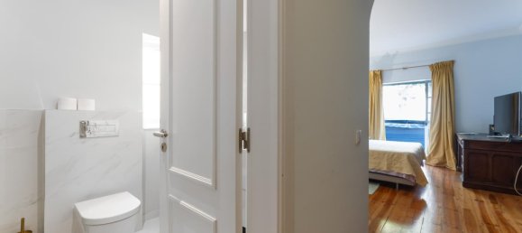 6 bedrooms Villa in Cascais, Portugal No. 94711 40