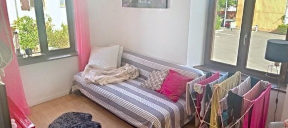 Dúplex de 2 dormitorios en Colmar, France No. 153071 4