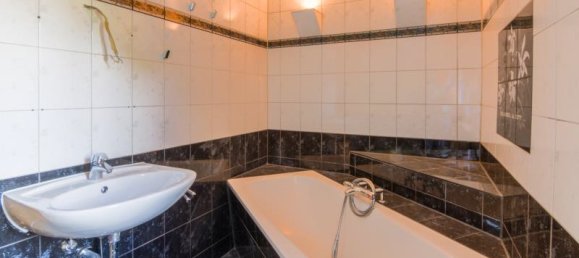 2 Schlafzimmer Haus in Chemnitz, Germany, Nr. 77531 3