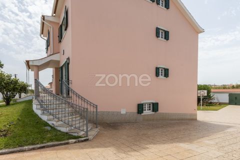 6 bedrooms House in Rio de Mouro, Portugal No. 319670
