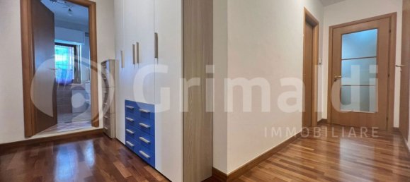 4 bedrooms Apartment in Corciano, Italy No. 335826 4