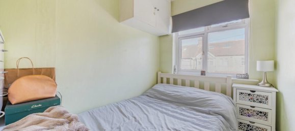 3 Schlafzimmer Gewerbliche Immobilie in Sutton, United Kingdom, Nr. 13460 9