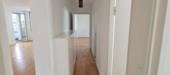 4 rooms Apartment in Markisches Viertel, Germany No. 227705 20