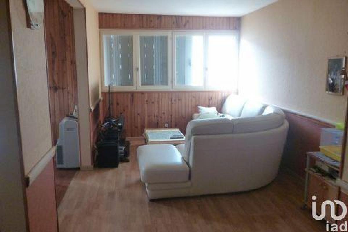 شقة 2 غرف نوم  في Sorgues, France رقم 14770