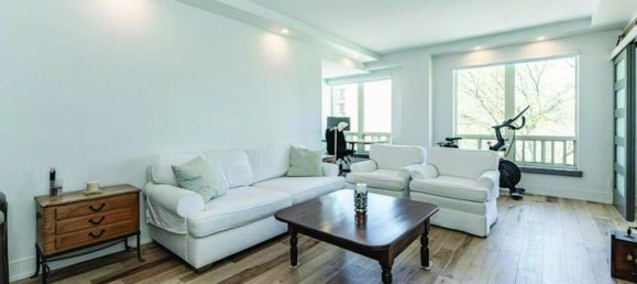 2 bedrooms House in Burlington, Canada No. 925 9