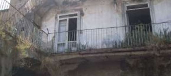 7 rooms Apartment in Afragola, Italy No. 10242 14