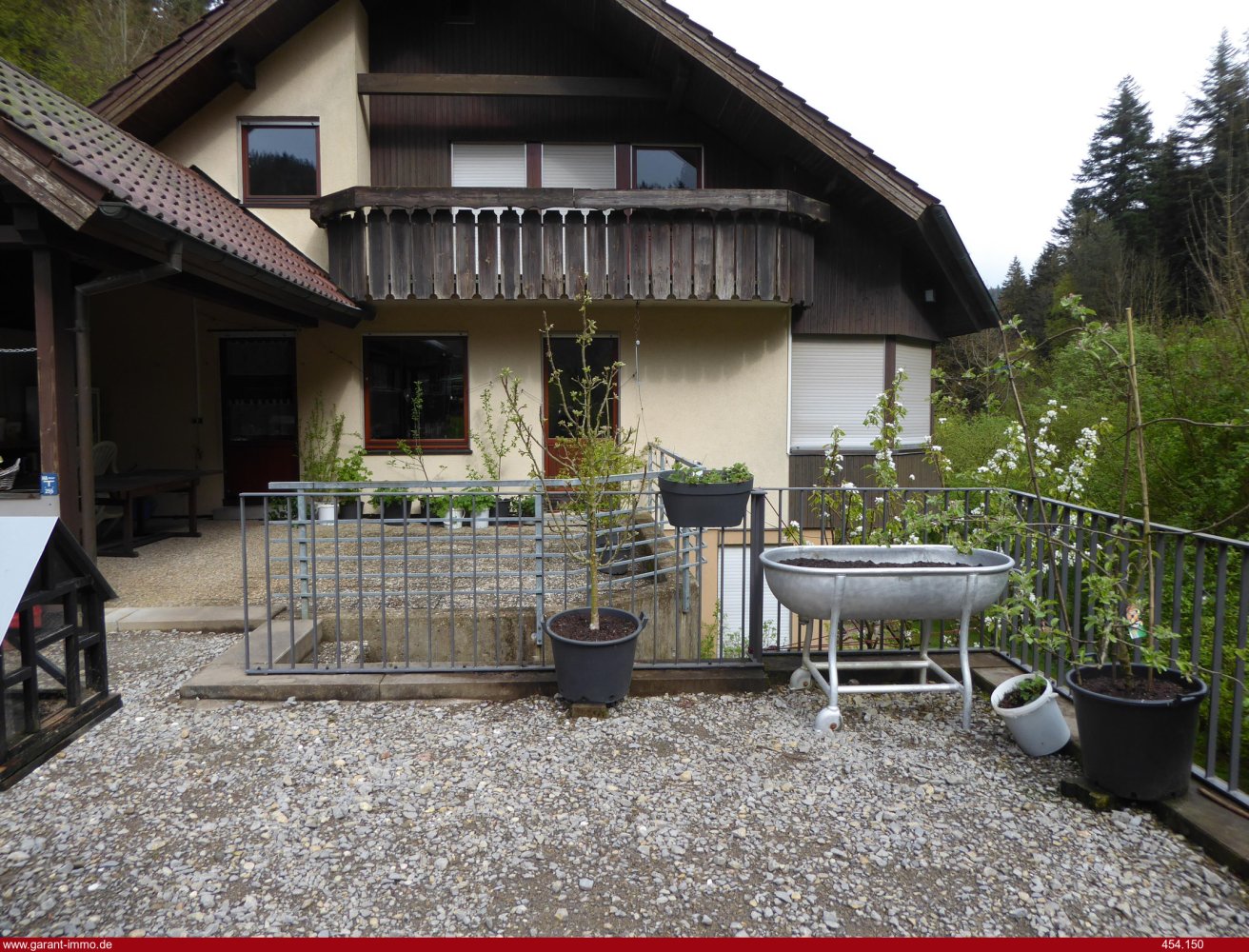 5 bedrooms House in Baden-Wurttemberg, Germany No. 997