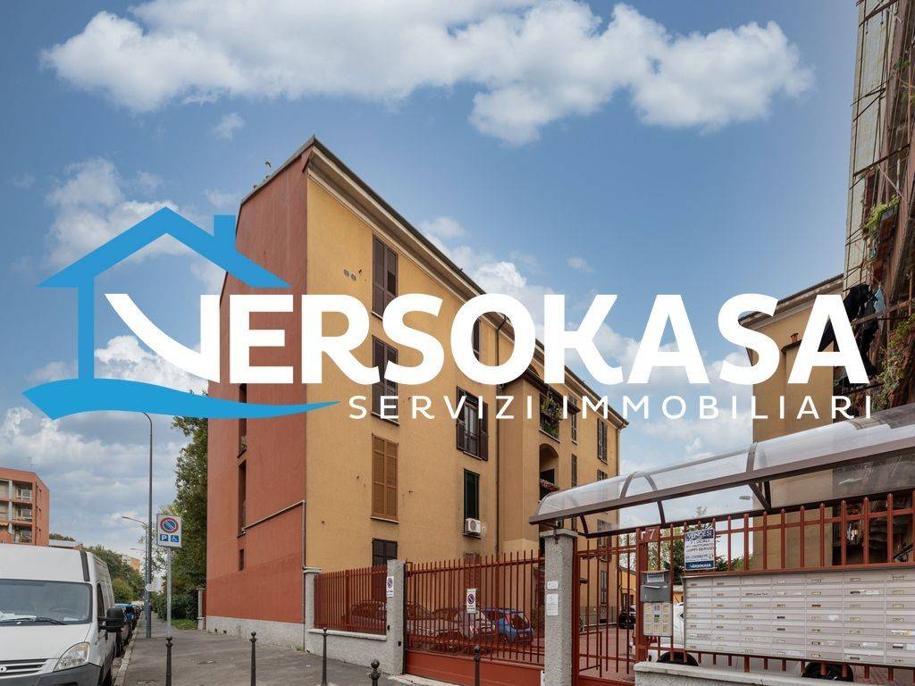 Estudio en Milan, Italy No. 350129