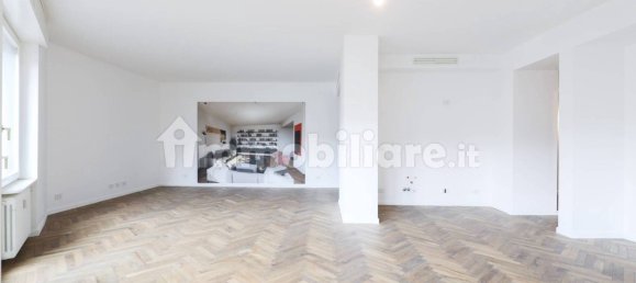 3 غرف نوم شقة في Milan, Italy رقم 338342 15