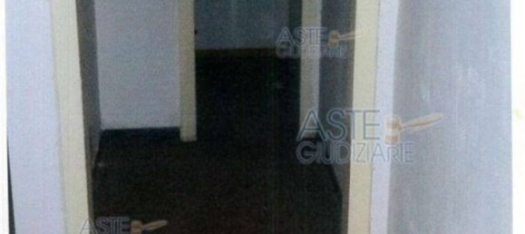 Apartamento de 1 dormitorio en Taranto, Italy No. 286494 4