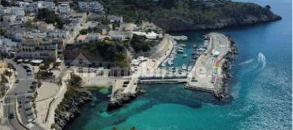 Apartamento de 1 dormitorio en Taranto, Italy No. 286494 17