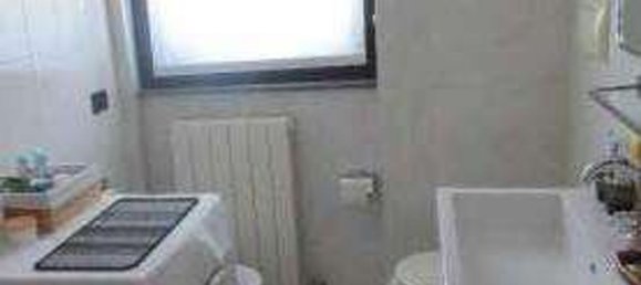 Apartamento de 4 habitaciónes en Erba, Italy No. 300077 12