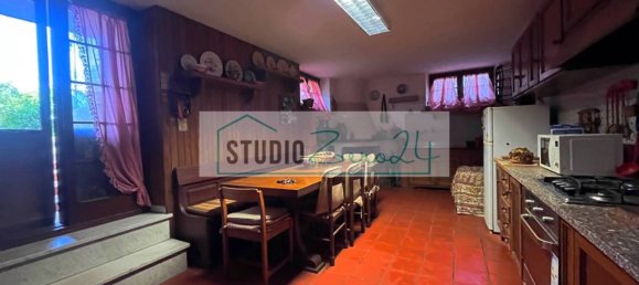 5 bedrooms Villa in Massarosa, Italy No. 121831 45