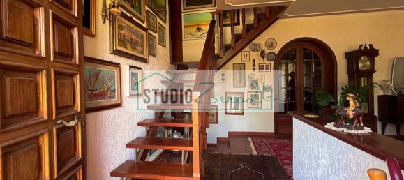 5 bedrooms Villa in Massarosa, Italy No. 121831 15