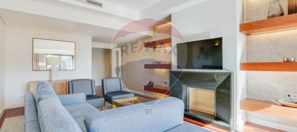 3 غرف نوم منزل ذو طابقين في Cascais, Portugal رقم 75289 43