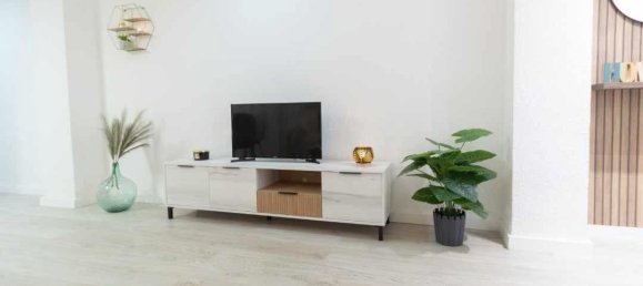 3 bedrooms Apartment in Alicante, Spain No. 188598 7