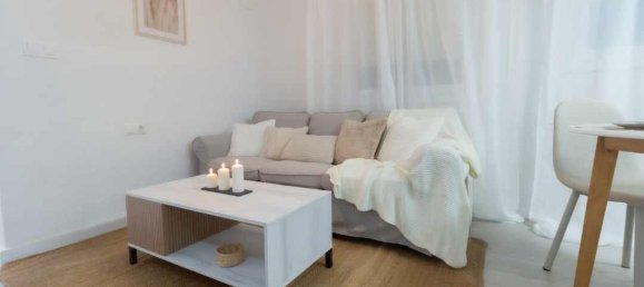 3 bedrooms Apartment in Alicante, Spain No. 188598 6