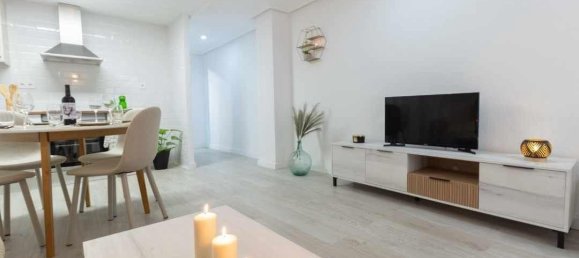 3 bedrooms Apartment in Alicante, Spain No. 188598 5