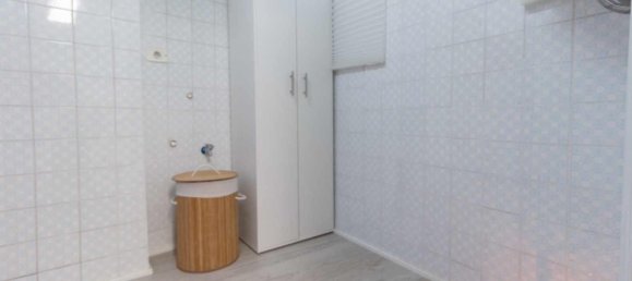 3 bedrooms Apartment in Alicante, Spain No. 188598 17