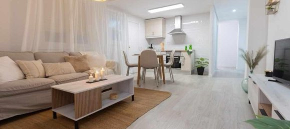 3 bedrooms Apartment in Alicante, Spain No. 188598 3