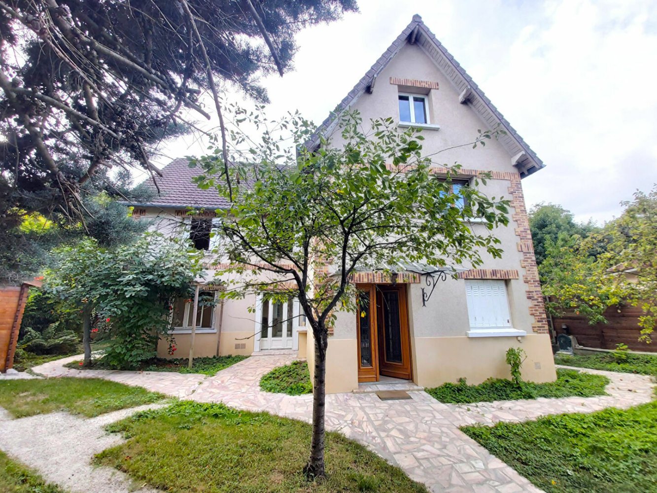 Casa T8 em Le Raincy, France N.º 345876