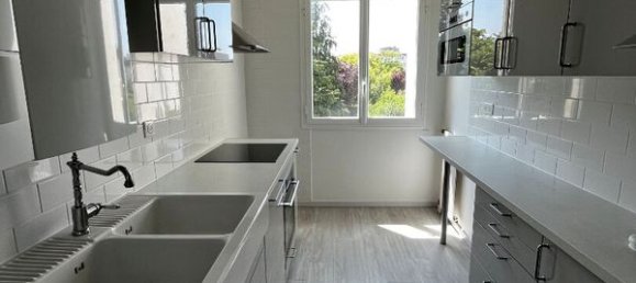 2 Schlafzimmer Wohnung in Chatou, France, Nr. 132913 4