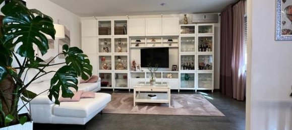 8غرفة منزل في Villafranca in Lunigiana, Italy رقم 227408 15