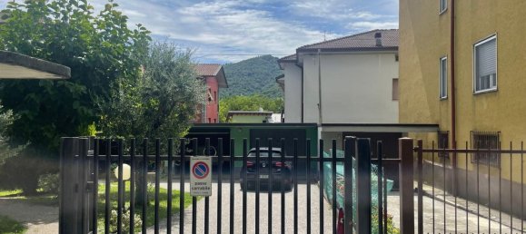 4 rooms Apartment in Nembro, Italy No. 277924 10