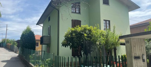 4 rooms Apartment in Nembro, Italy No. 277924 12