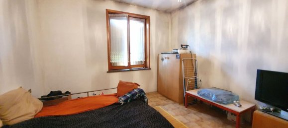 3غرفة شقة في Fontevivo, Italy رقم 228855 7